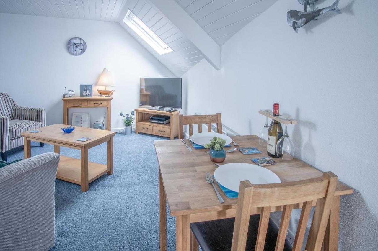 St Julians View - 1 Bedroom Apartment - Tenby Zewnętrze zdjęcie