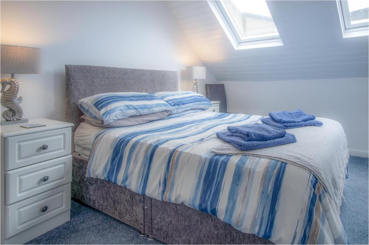 St Julians View - 1 Bedroom Apartment - Tenby Zewnętrze zdjęcie
