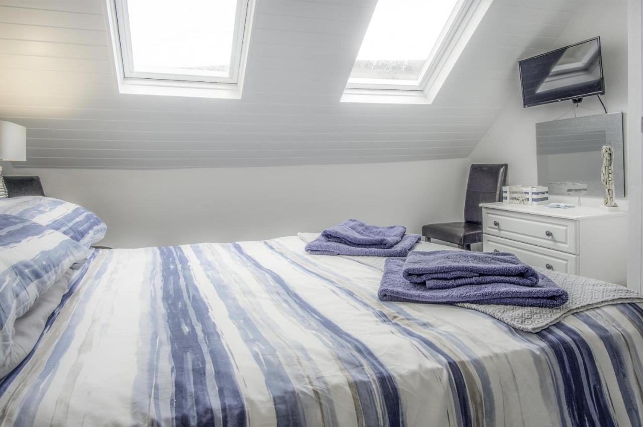 St Julians View - 1 Bedroom Apartment - Tenby Zewnętrze zdjęcie