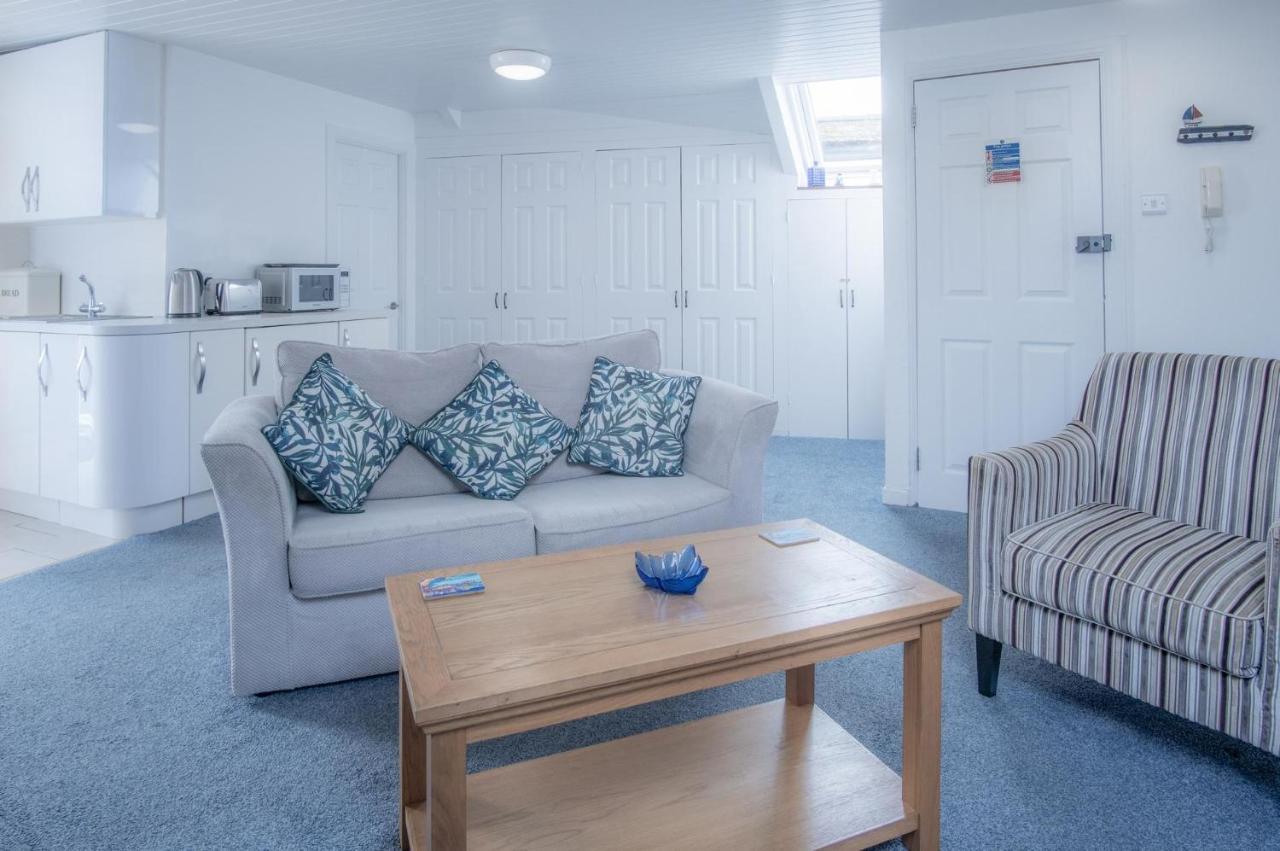 St Julians View - 1 Bedroom Apartment - Tenby Zewnętrze zdjęcie